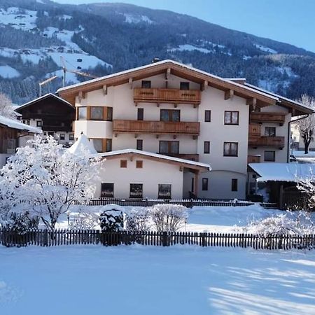 Landhaus Alpenherz Aschau Im Zillertal Экстерьер фото